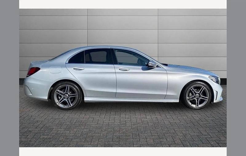 Used Mercedes C220 AMG Line Premium 194 HP (142 kW) 2021 Silver Sedan