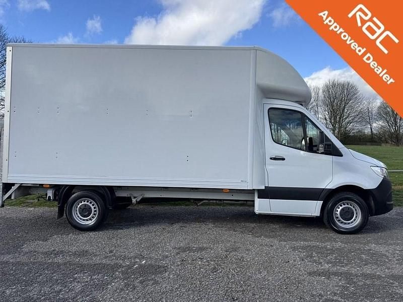 Used Mercedes Sprinter Progressive 150 HP (110 kW) 2022 White Van