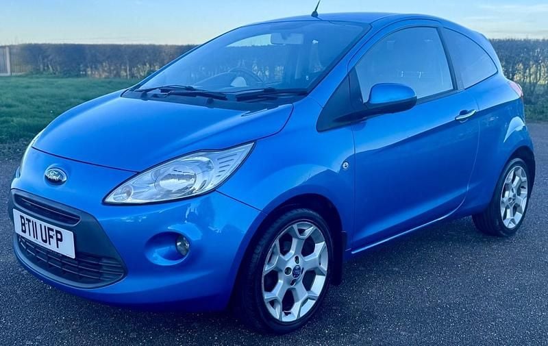 Used Ford Ka Titanium 69 HP (50 kW) 2011 Blue Hatchback