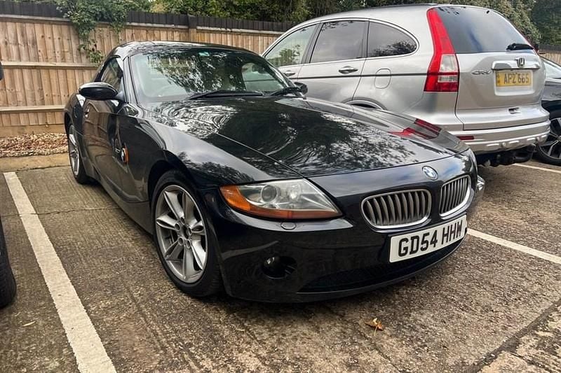 Black Used 2005 BMW Z4 Comfort Edition Cabriolet | £5,250 (Fair price) - Image 1/1
