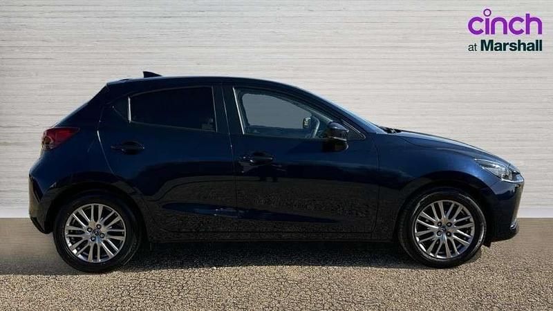 Used Mazda 2 Inclusive 90 HP (66 kW) 2021 Blue Hatchback