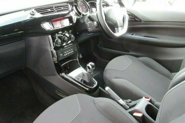 Używany Citroën DS3 2011 Coupe