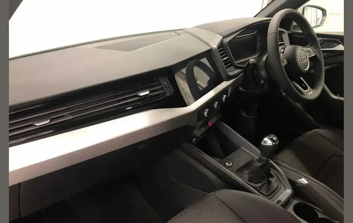 New Audi A1 S-Line 94 HP (69 kW) 2026 Silver SUV
