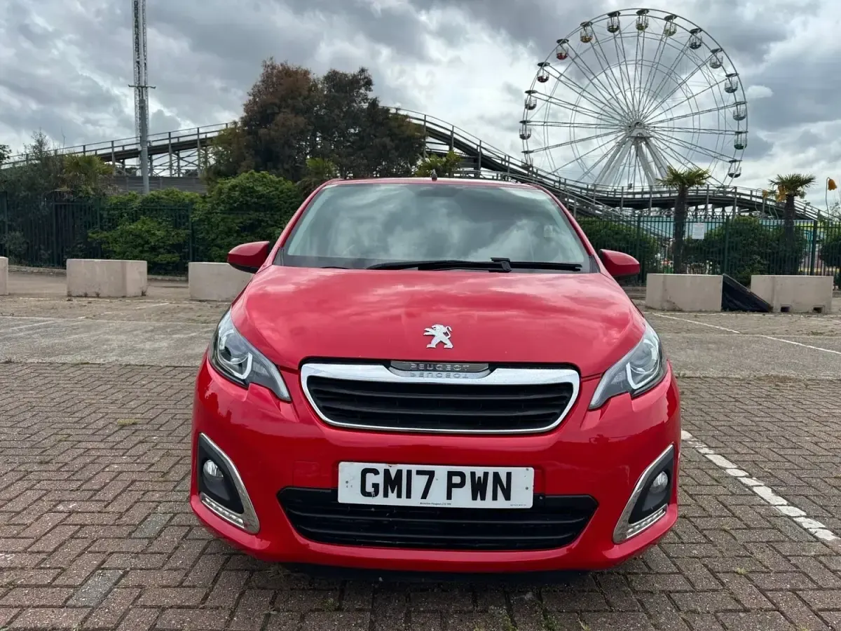Used Peugeot 108 Allure 82 HP (60 kW) 2017 Red Hatchback