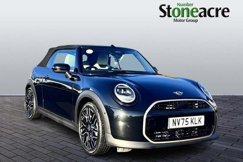 New 2025 Mini Cooper Exclusive Hatchback | £29,000 (A bit pricey) - Image 1/1