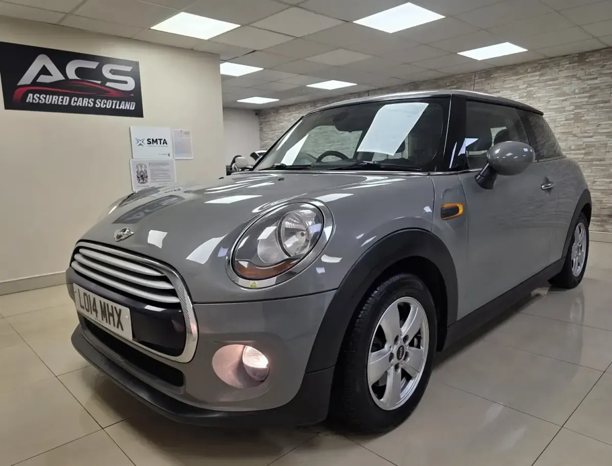 Używany Mini Cooper Hatch 2014 Szary Hatchback