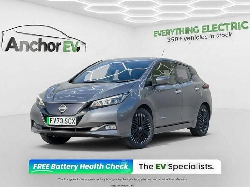 Used Nissan Leaf N-Connecta 110 kW (150 HP) 2023 Grey Hatchback