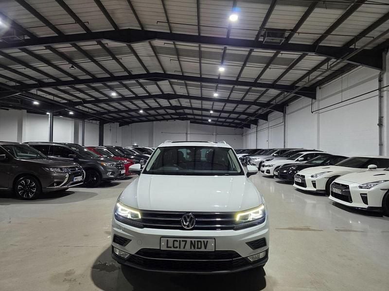 Used VW Tiguan SEL 180 HP (132 kW) 2017 White SUV