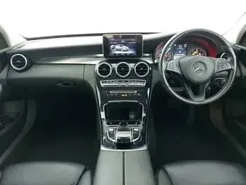 Second-hand Mercedes C200 Executive 136 CP (100 kW) 2016 Argintiu Berlinǎ
