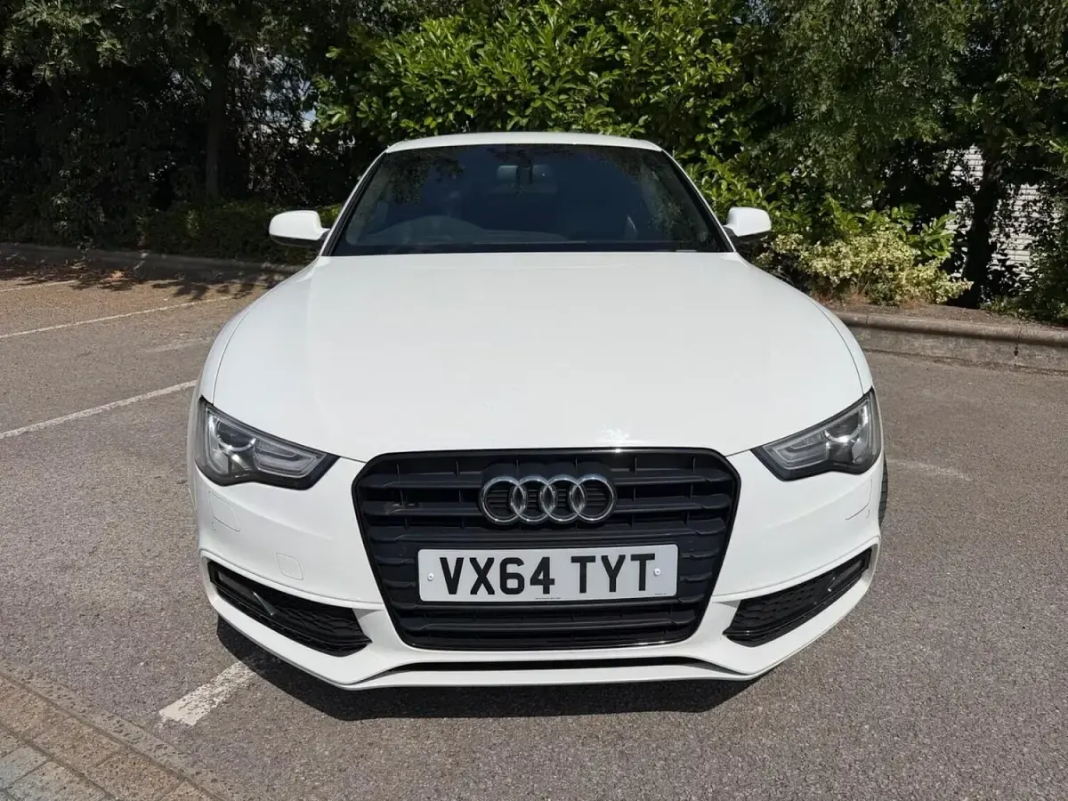 Used Audi A5 Black Edition 177 HP (130 kW) 2014 White Coupe