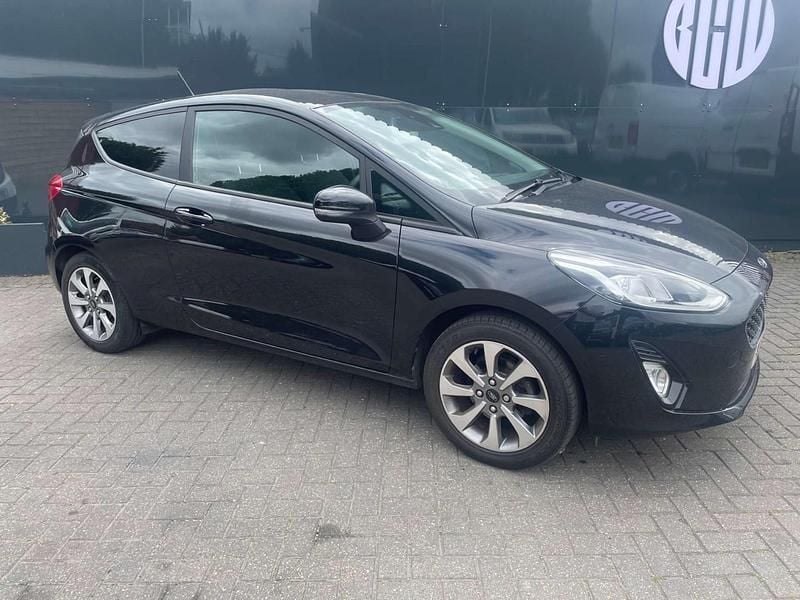 Black Used 2019 Ford Fiesta Trend Hatchback | £8,700 (Good price) - Image 1/4