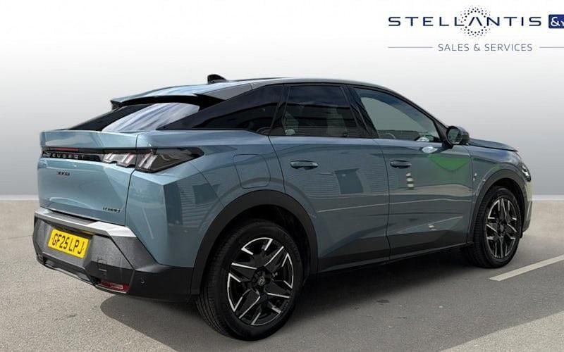 Used Peugeot 3008 Allure 136 HP (100 kW) 2025 Blue SUV