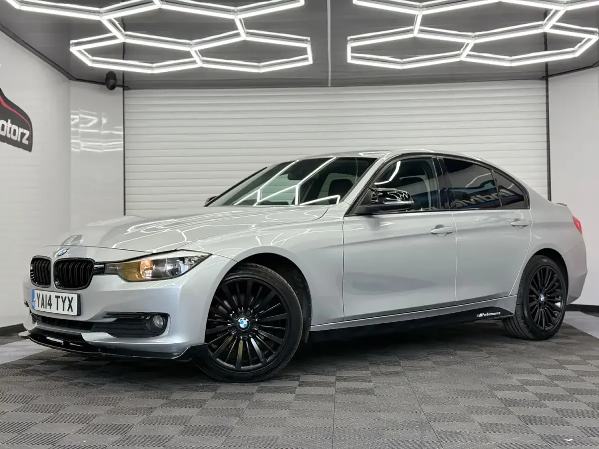 Used BMW 320 Luxury Line 2014 Silver Sedan