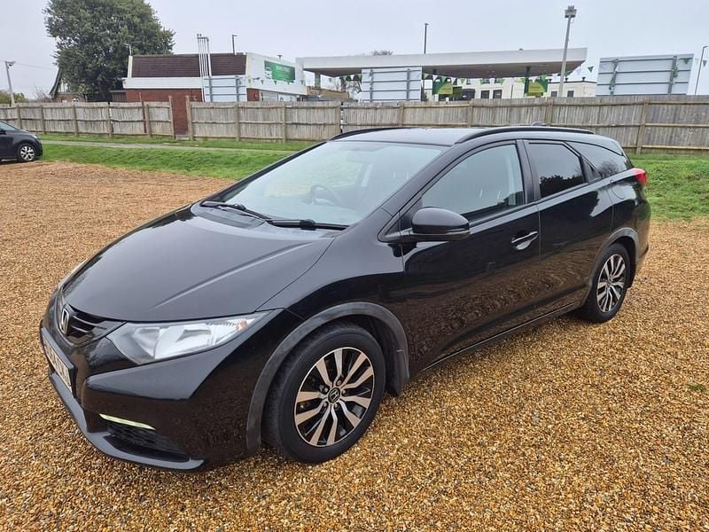 Begagnad Honda Civic S 120 HK (88 kW) 2014 Svart Kombi