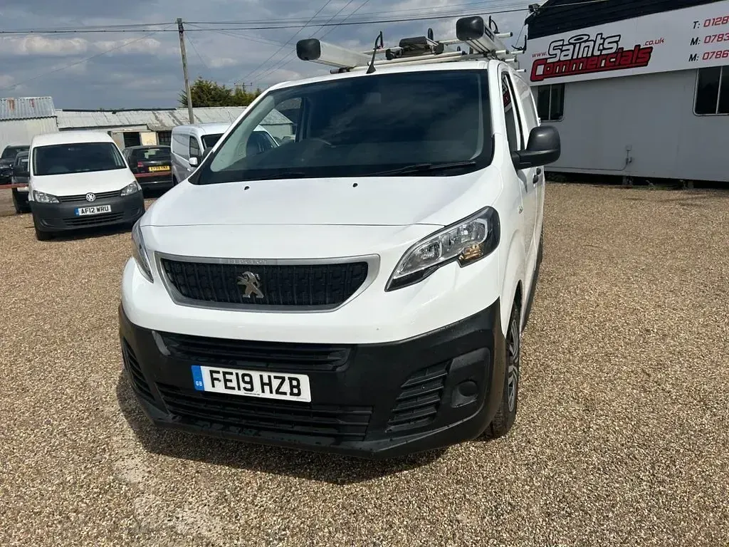 Used Peugeot Expert 120 HP (88 kW) 2019 White Van