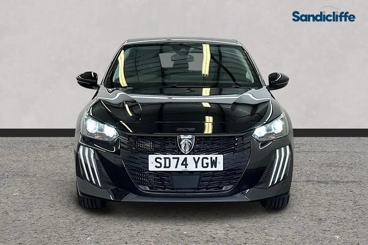 Used Peugeot 208 101 HP (74 kW) 2025 Black Hatchback
