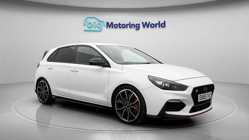 Used Hyundai i30 N Performance 271 HP (199 kW) 2019 White Hatchback