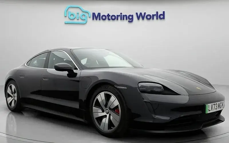 Used Porsche Taycan Performance Package 389 kW (530 HP) 2023 Sedan