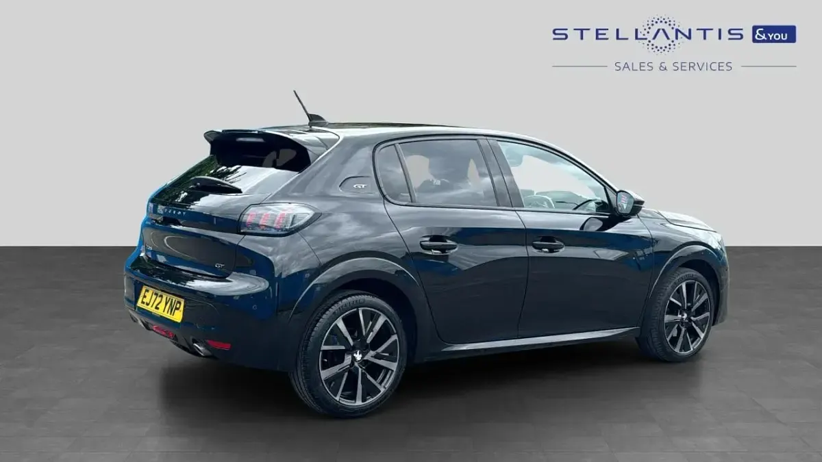 Used Peugeot 208 GT 99 HP (72 kW) 2022 Black Hatchback