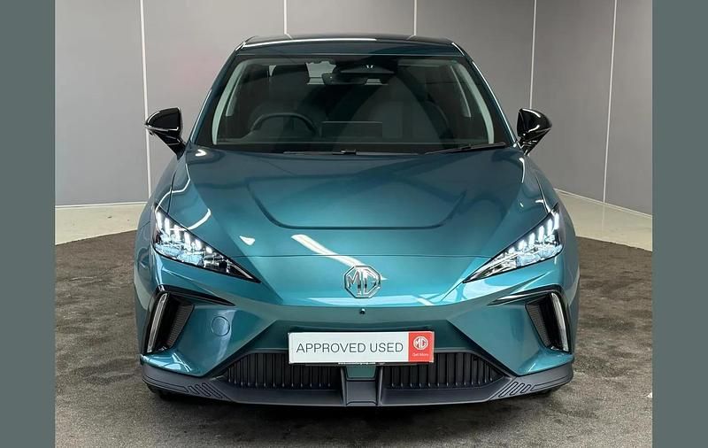 New MG MG4 EV 169 kW (231 HP) 2026 Green Hatchback