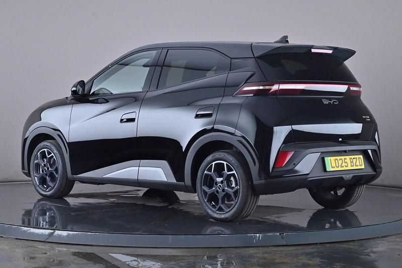 Used BYD Dolphin Comfort 114 kW (156 HP) 2025 Polar night black Hatchback