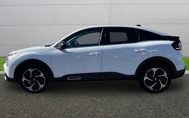 Käytetty Citroën C4 PureTech 131 HP (96 kW) 2023 Valkoinen Katumaasturi