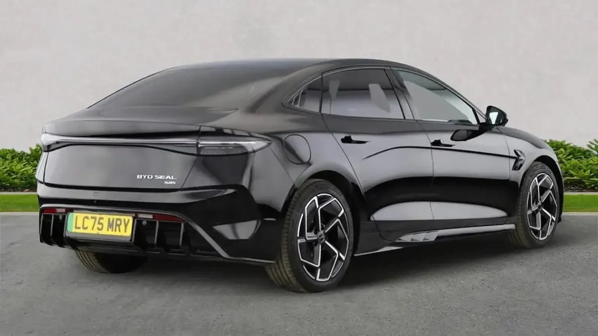 Used BYD Seal 389 kW (530 HP) 2025 Black Sedan