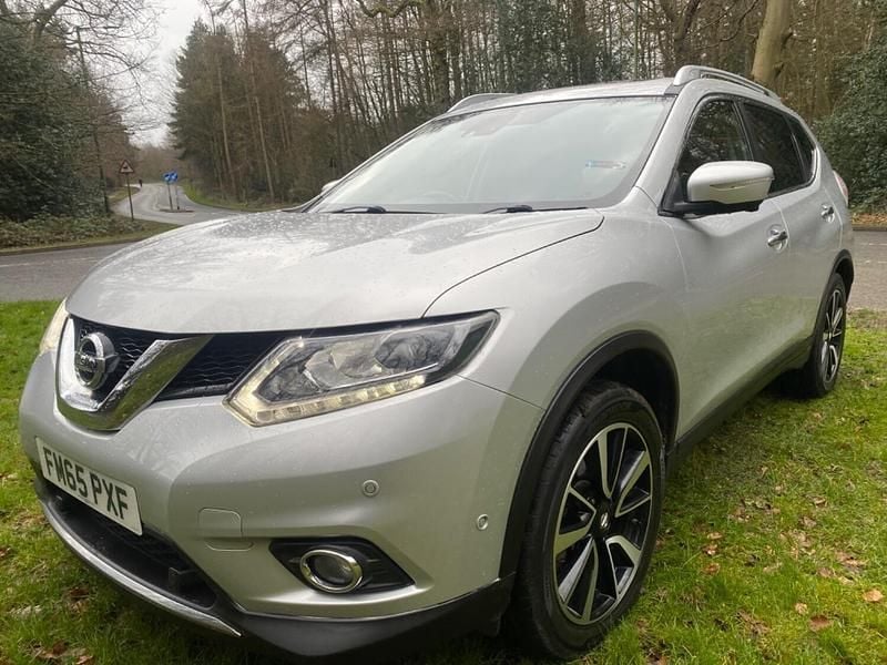 Used Nissan X-Trail Tekna 130 HP (95 kW) 2015 Silver SUV