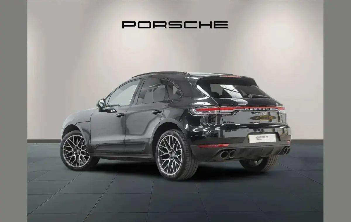 Used Porsche Macan S 348 HP (255 kW) 2020 Black SUV