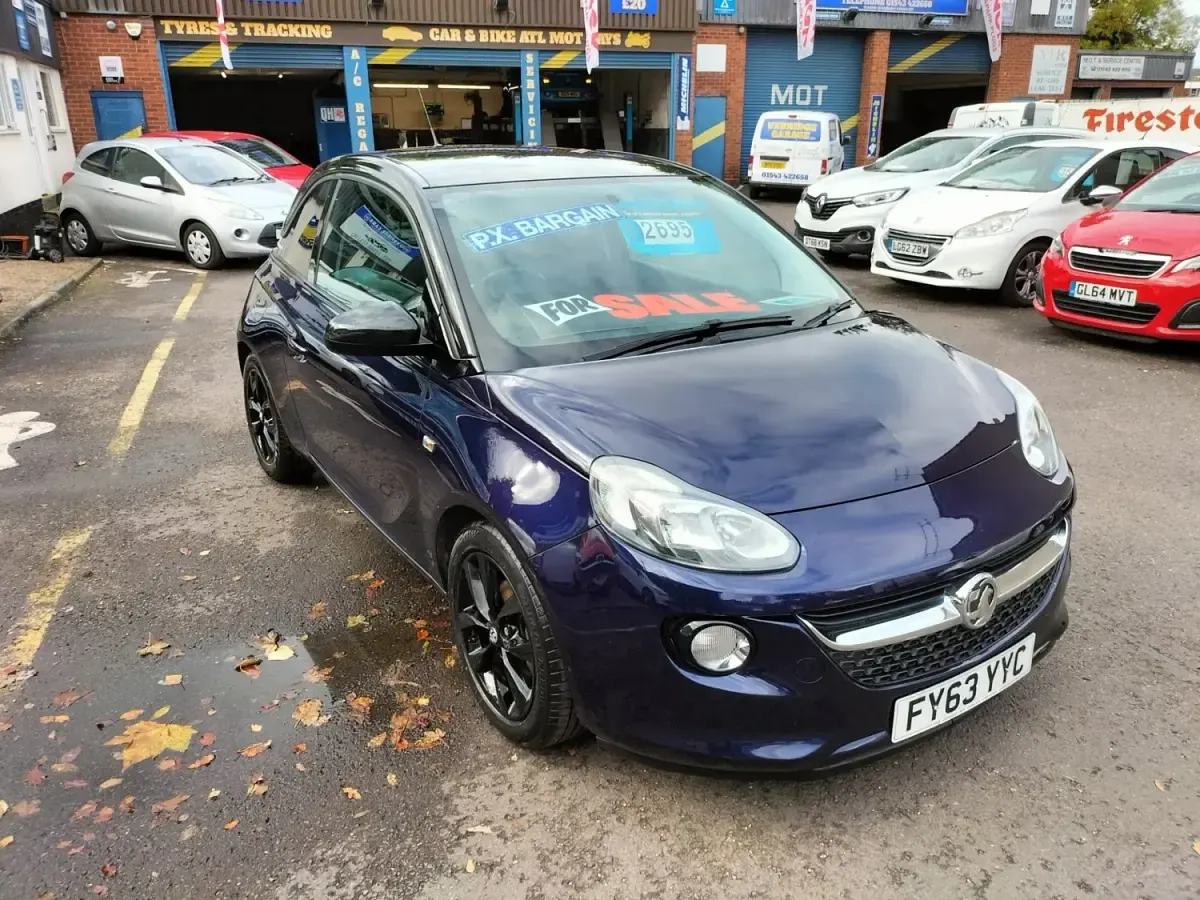 Second-hand Vauxhall Adam Jam 2013 Albastru Hatchback