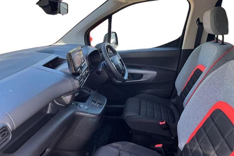 Used Citroën e-Berlingo 100 kW (136 HP) 2025 Black MPV