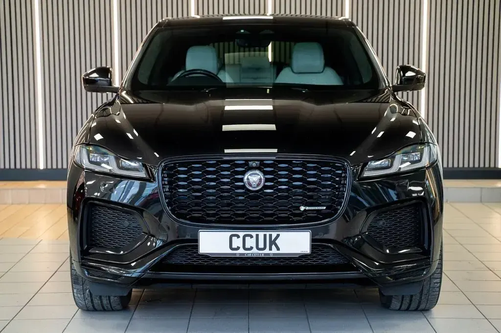 Used Jaguar F-Pace R-Dynamic 204 HP (150 kW) 2021 Black SUV