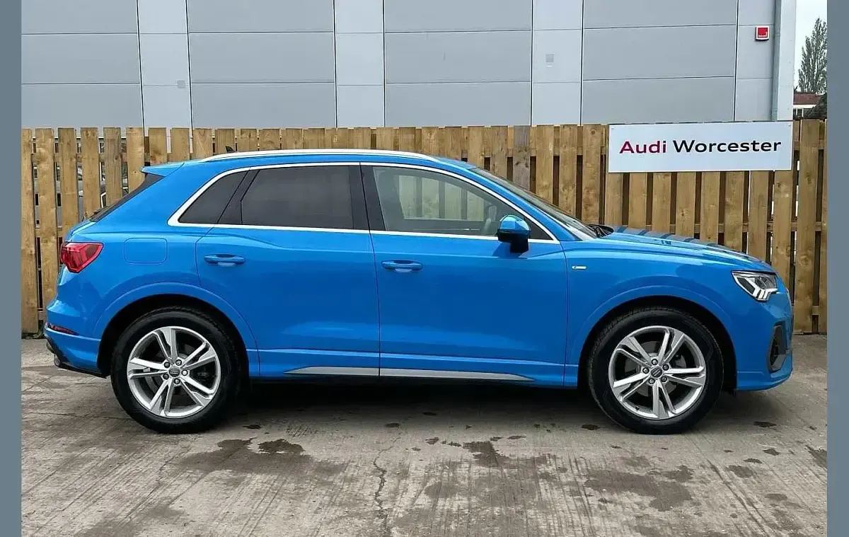 Used Audi Q3 S-Line 150 HP (110 kW) 2020 Blue SUV