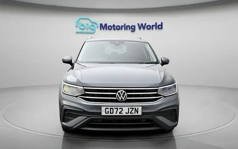 Used VW Tiguan Allspace S 150 HP (110 kW) 2023 Grey SUV