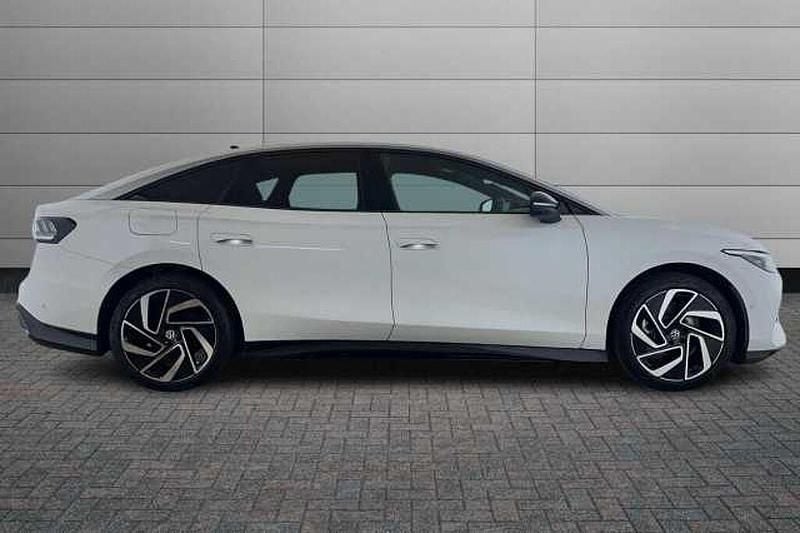 Used VW ID.7 Pro 210 kW (286 HP) 2025 Glacier white Hatchback