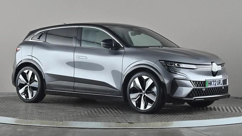 Used Renault Megane E-Tech Techno 159 kW (217 HP) 2022 Grey/black Hatchback