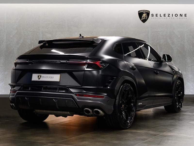 Used Lamborghini Urus 2023 Black SUV