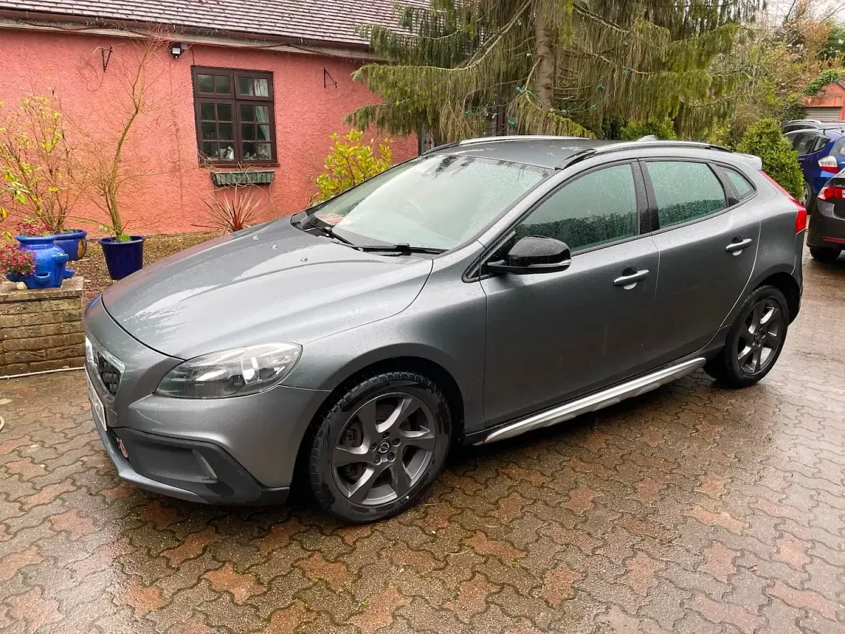 Used Volvo V40 SE 2014 Grey Hatchback