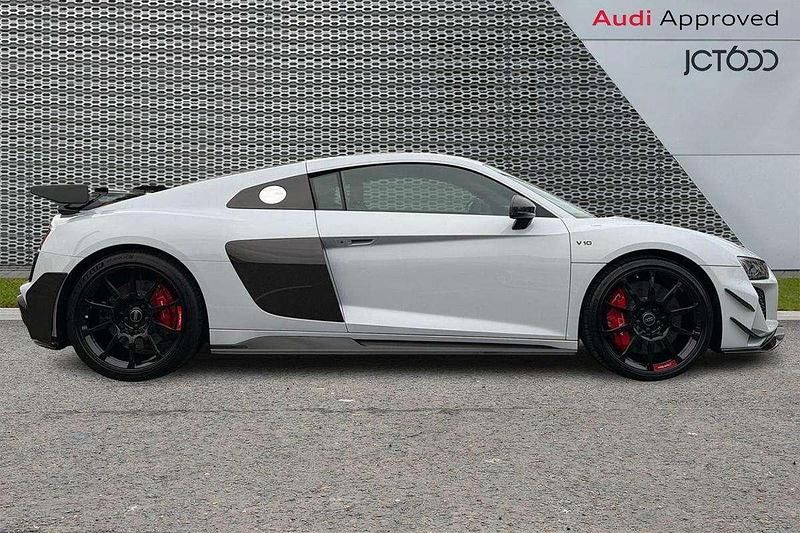 Used Audi R8 Coupé Advanced 612 HP (450 kW) 2023 Grey Coupe