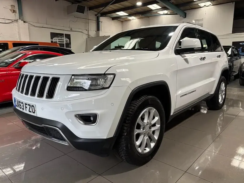 Usado Jeep Grand Cherokee Limited 247 CV (181 kW) 2013 Blanco SUV