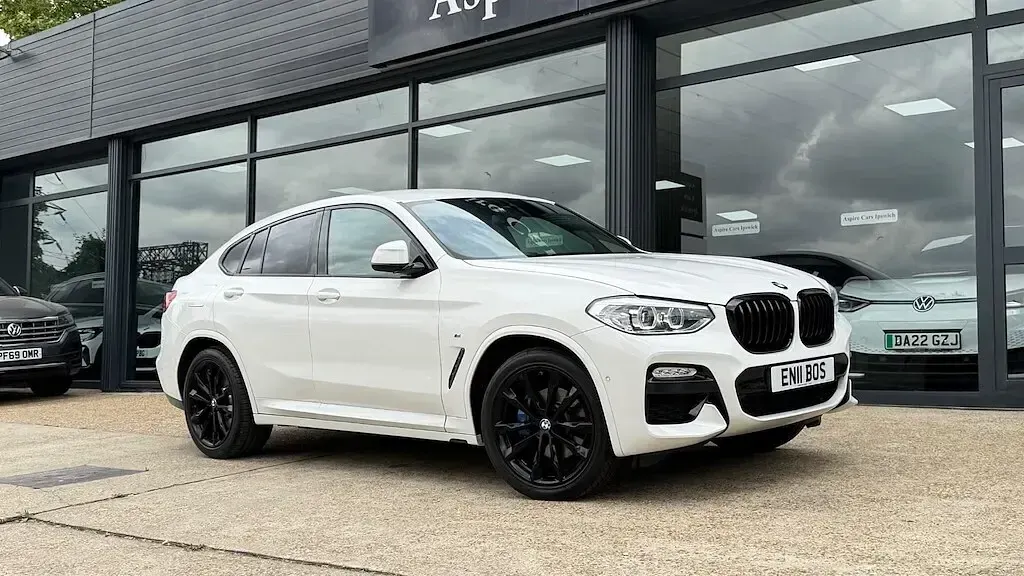 Used BMW X4 M Sport 190 HP (139 kW) 2019 White SUV