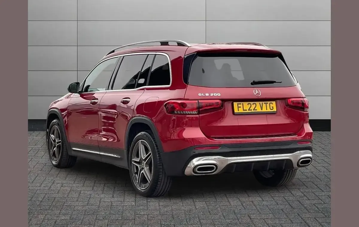 Used Mercedes GLB200 AMG Line Premium 163 HP (119 kW) 2022 Red SUV