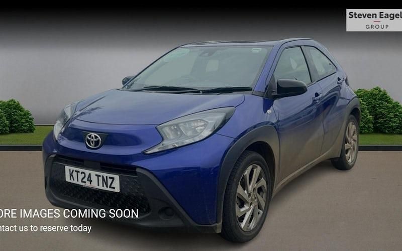 Used Toyota Aygo X PURE 72 HP (52 kW) 2025 SUV
