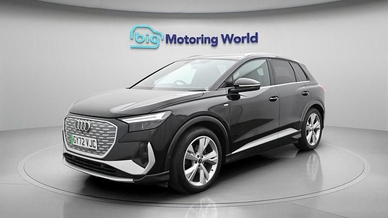 Used Audi Q4 e-tron S-Line 125 kW (170 HP) 2022 SUV