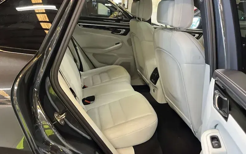 Used Porsche Macan S 379 HP (278 kW) 2025 SUV