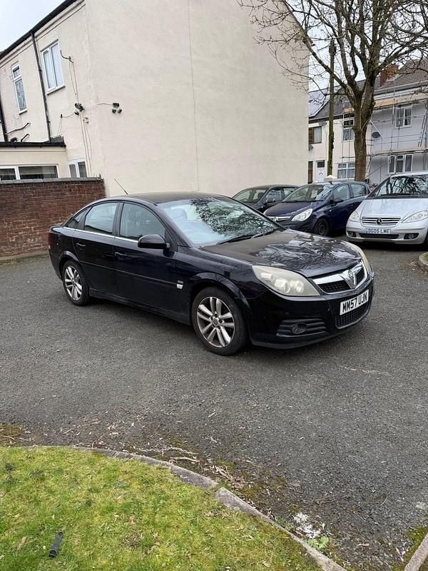 Used Vauxhall Vectra SRi 2008 Black Hatchback
