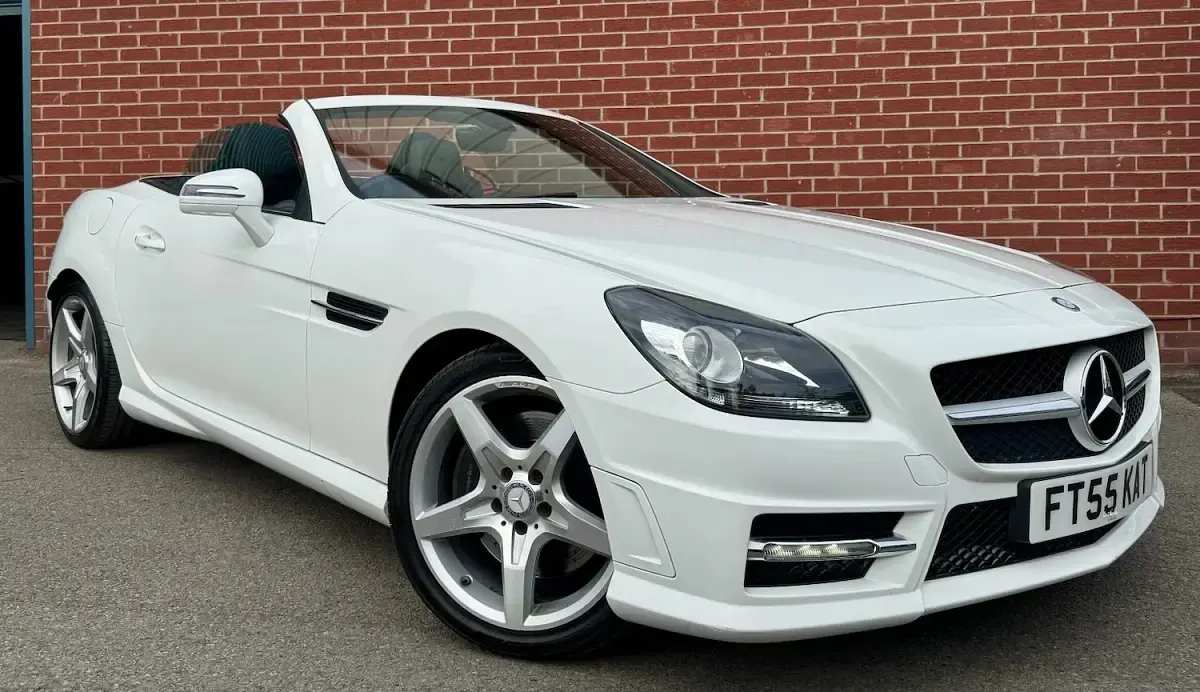 Used Mercedes SLK250 AMG 204 HP (150 kW) 2015 White Cabriolet