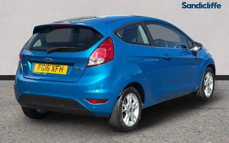 Used Ford Fiesta Zetec 101 HP (74 kW) 2017 Hatchback