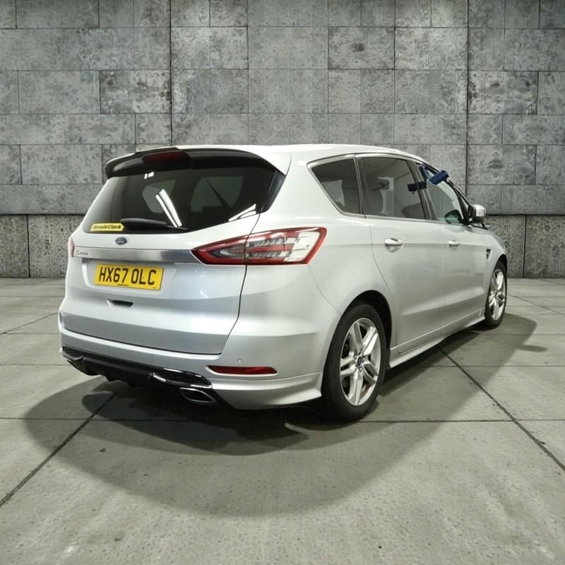 Used Ford S-MAX Sport 180 HP (132 kW) 2017 Silver MPV
