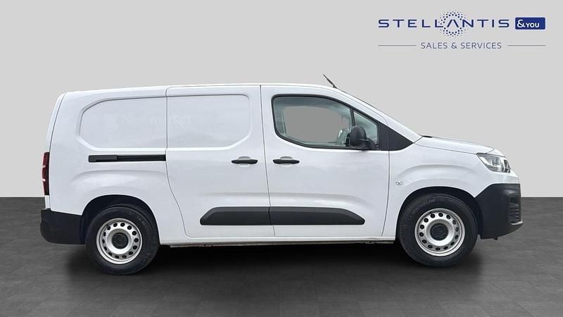 Used Citroën e-Berlingo 98 kW (134 HP) 2023 MPV